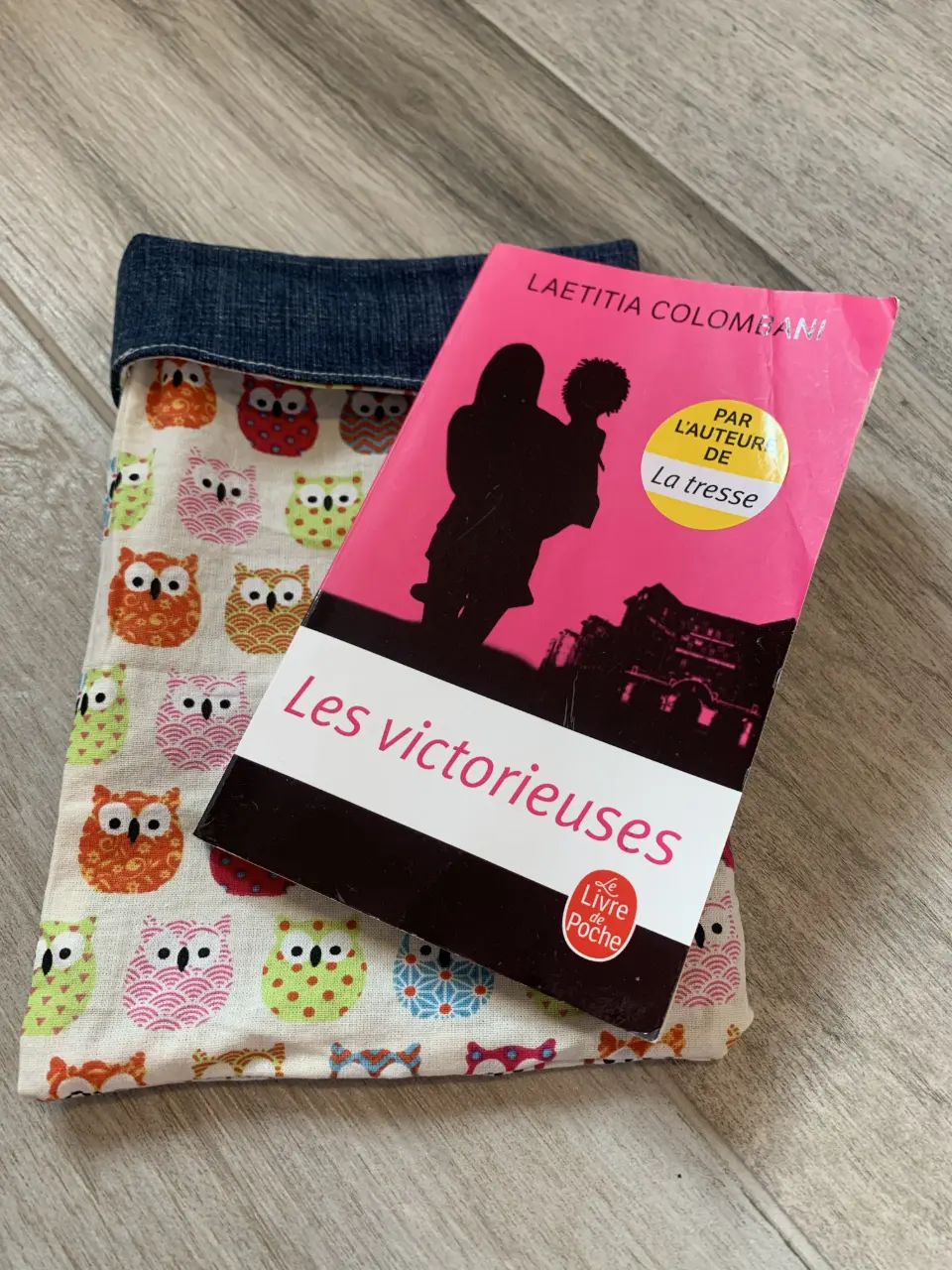 Photo de la création : Pochette à livre réversible